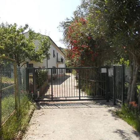 N. 5 Apartment Marciana (Isola d'Elba)